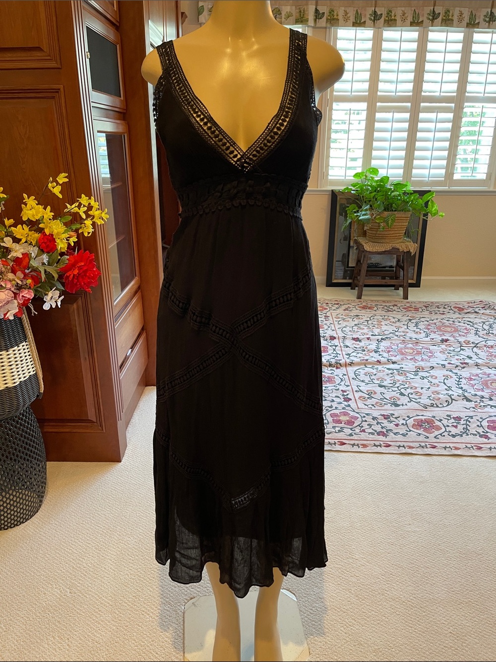Max Studio Black V-Neck Lace-Trim Midi Dress